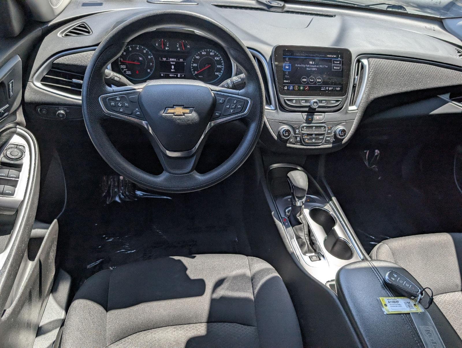 Used 2025 Sterling Gray Metallic Chevrolet LT image 18