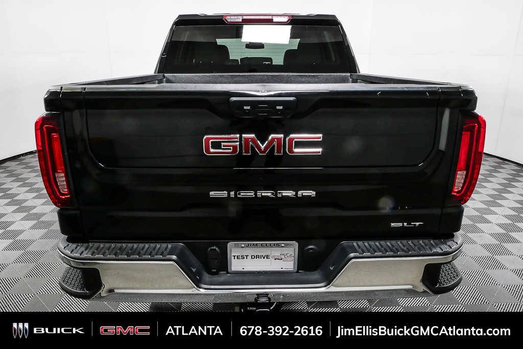 Used 2024 Onyx Black GMC SLT image 27