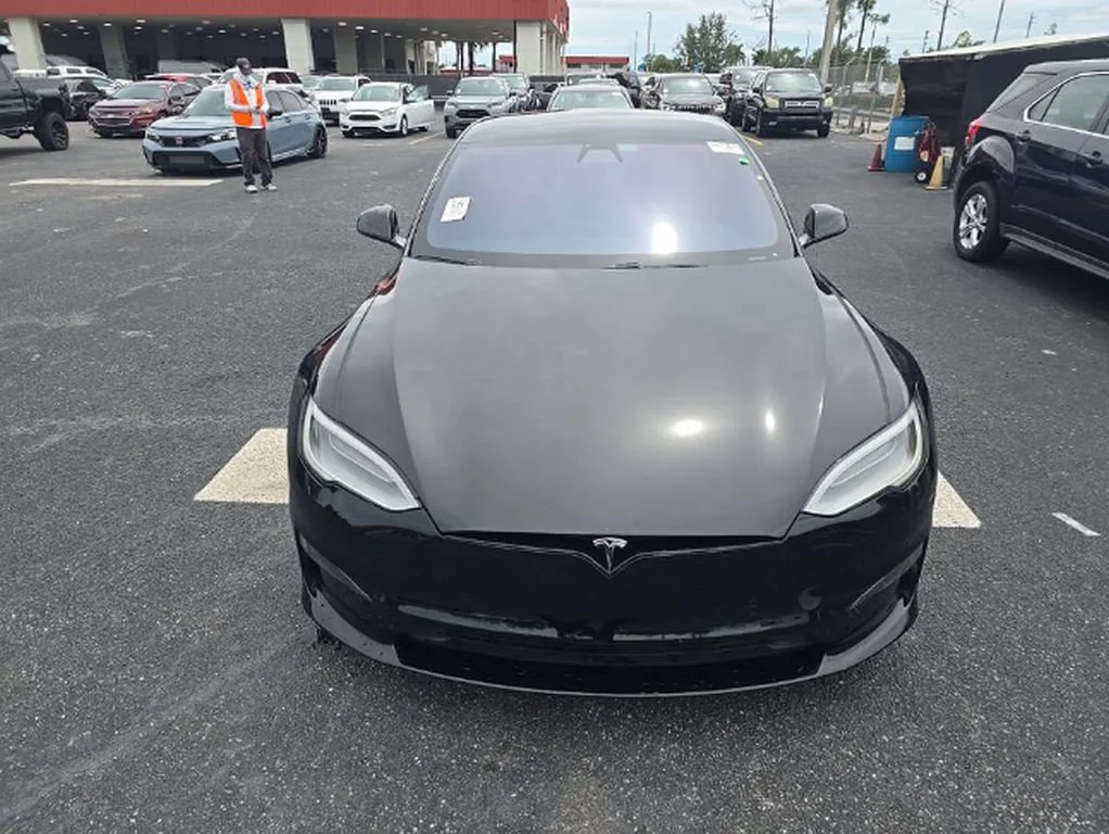 Used 2021 Tesla Model S Plaid with VIN 5YJSA1E63MF431318 for sale in Bedford, OH