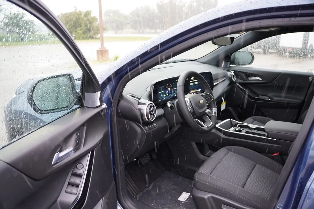 New 2027 Lakeshore Blue Metallic Chevrolet LT image 10