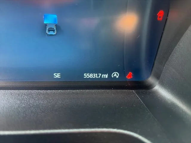 Used 2024 Blue Metallic Ford Lariat image 3