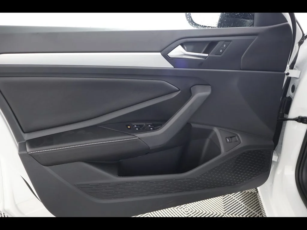 2026 Volkswagen Jetta Sport - Photo 25