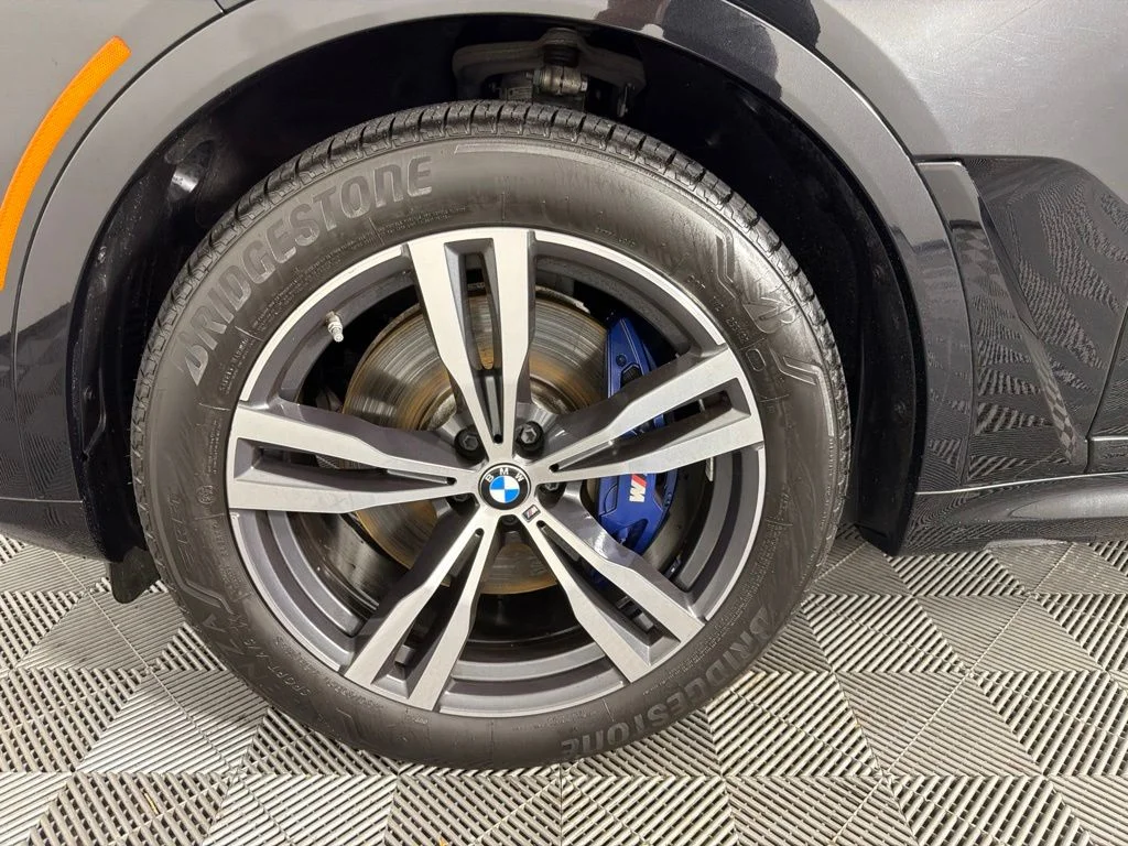 Certified Used 2024 Black Sapphire Metallic BMW M60i image 10