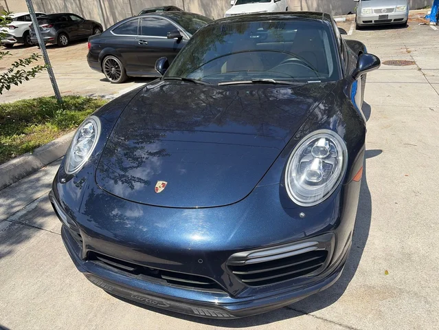 2018 Porsche 911 Turbo S