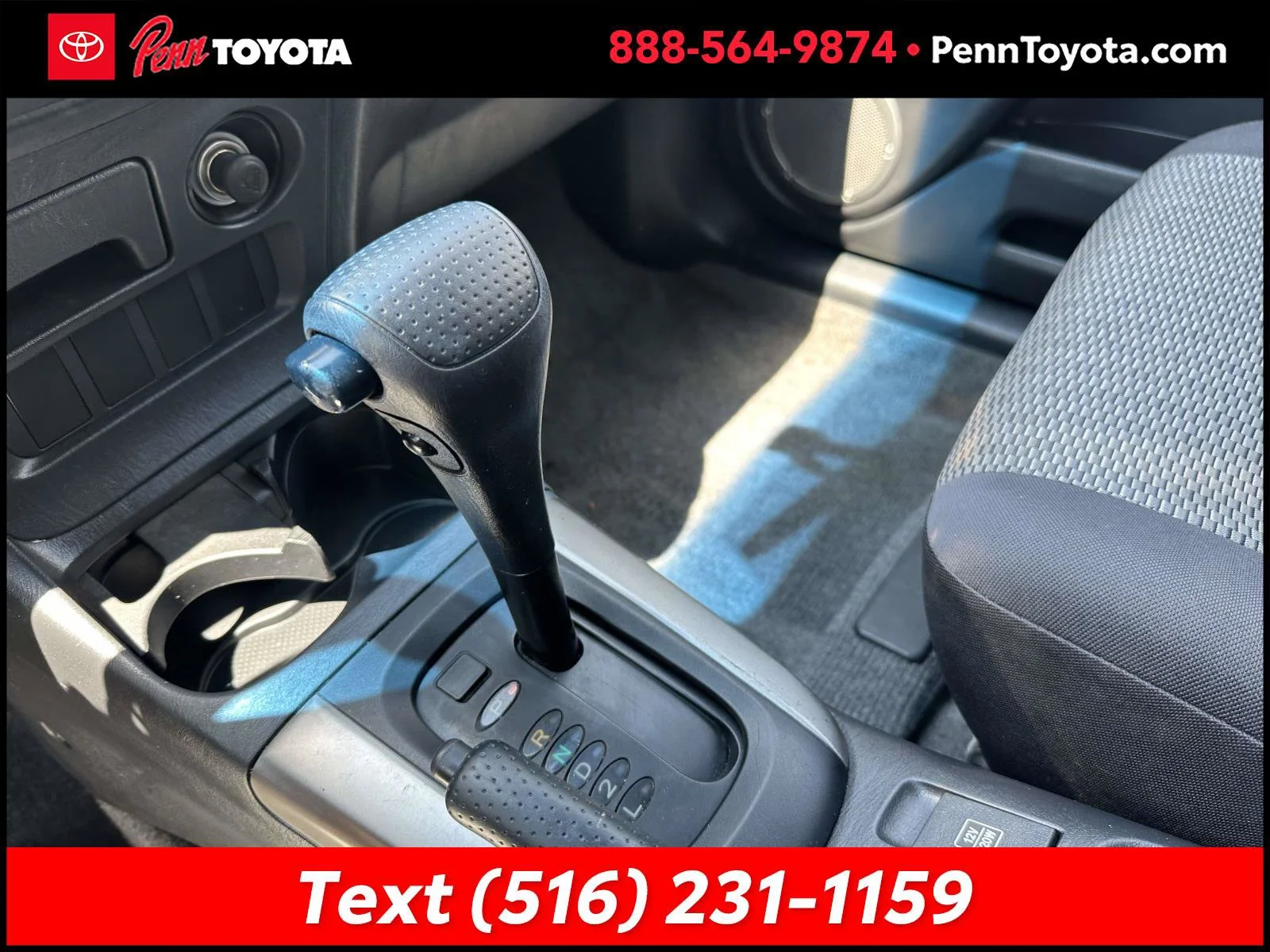 Used 2004 SUPER WHITE Toyota  image 26