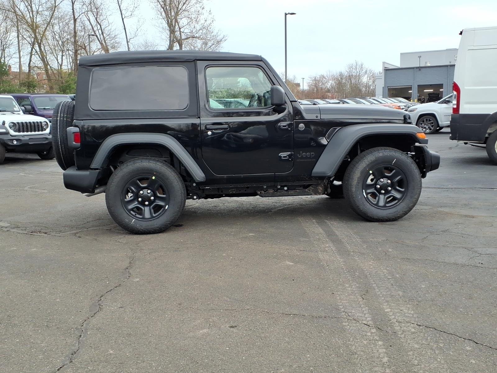 New 2026 Black Clear-Coat Exterior Paint Jeep Sport image 4