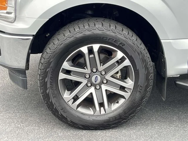 Used 2019 Silver Ford XLT image 11