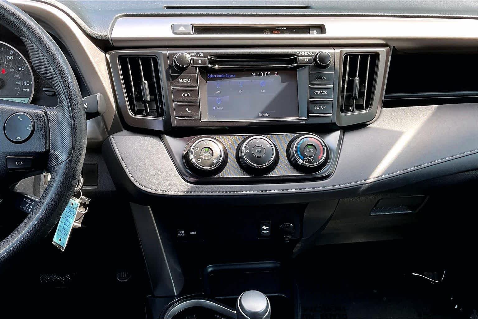 Used 2016 Magnetic Gray Metallic Toyota LE image 7
