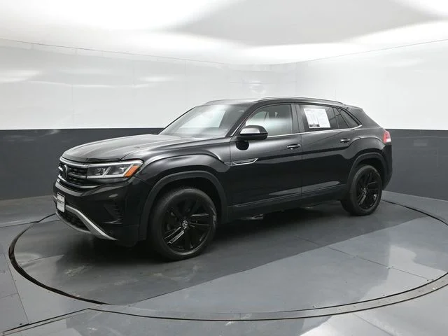 2021 Volkswagen Atlas Cross Sport 2.0T SE w/Tech's photo