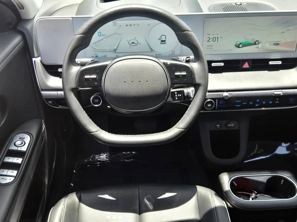 Used 2023 White Hyundai Limited image 12