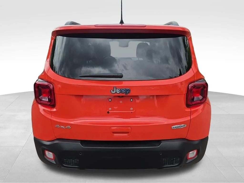 Used 2021 Orange Jeep Latitude image 7