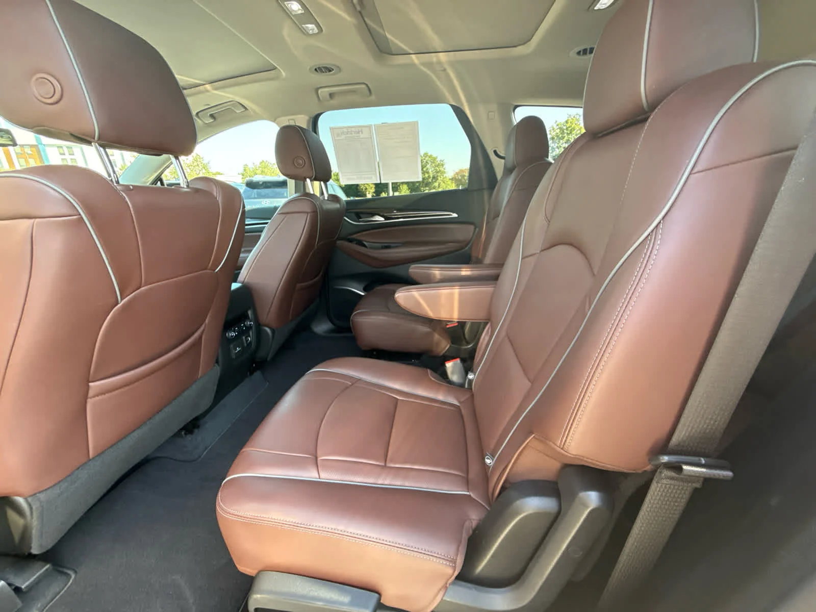 Used 2021 Ebony Twilight Metallic Buick Avenir image 14