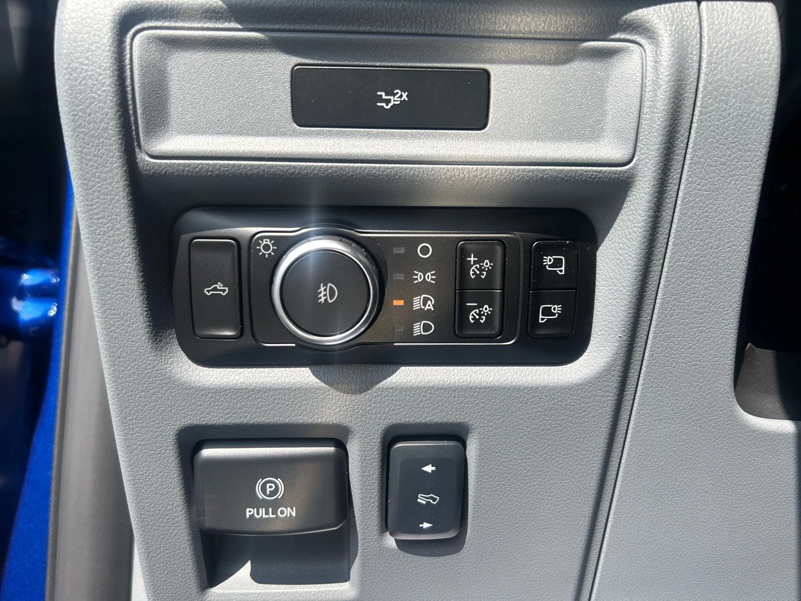 New 2026 Argon Blue Metallic Ford LARIAT image 14