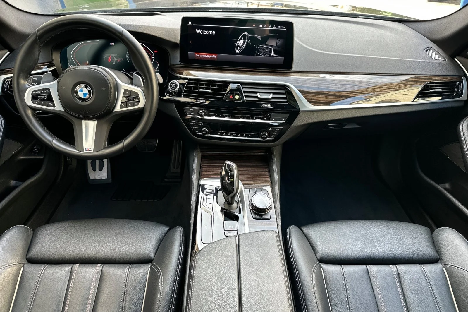 Used 2023 Carbon Black Metallic BMW 540i xDrive image 12