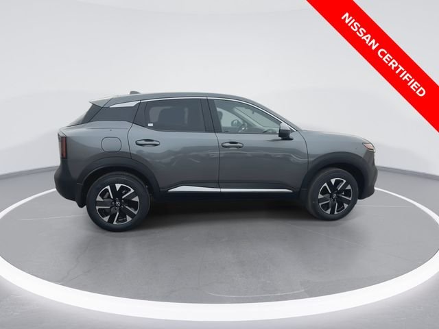 Used 2025 Gray Nissan SV image 9