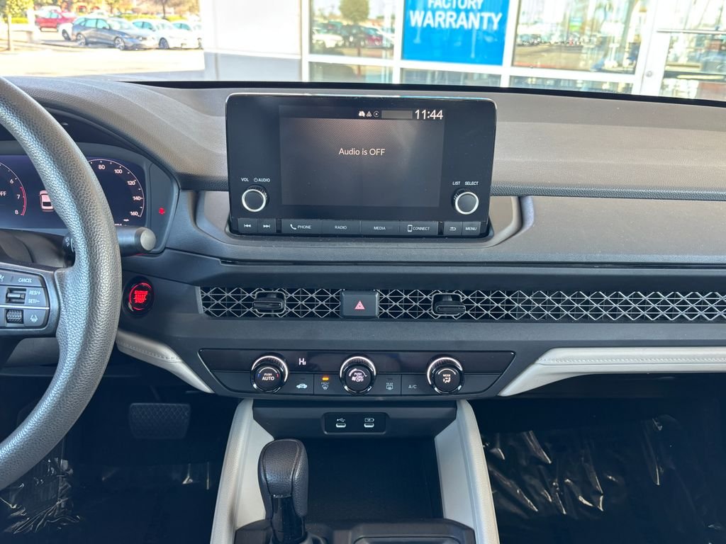 2023 Honda Accord LX - Photo 13