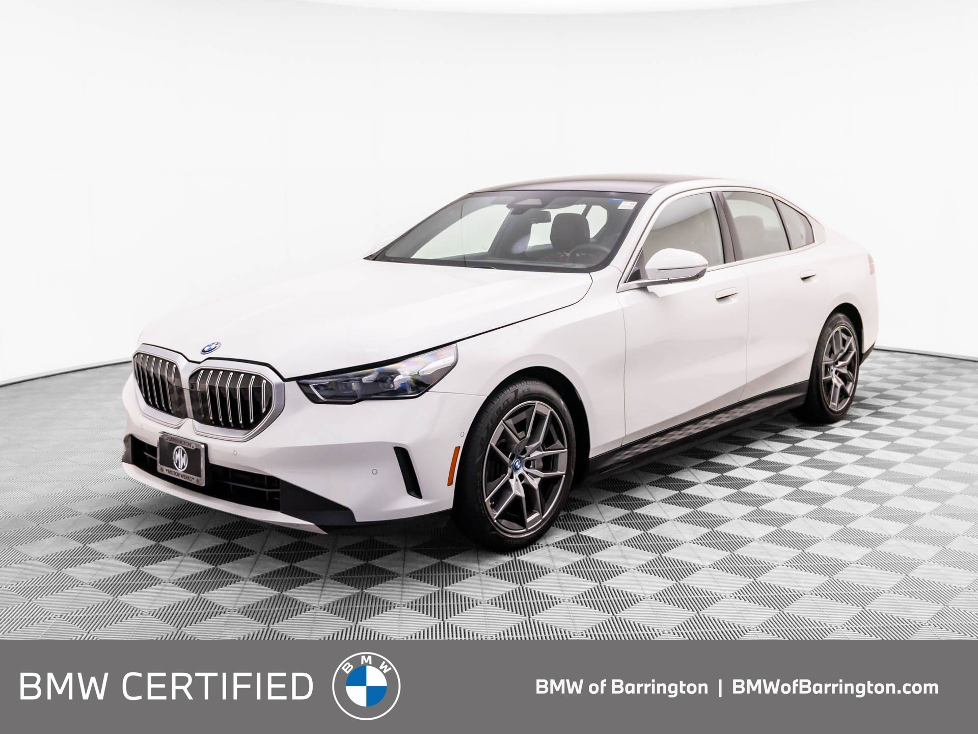 2024 BMW i5