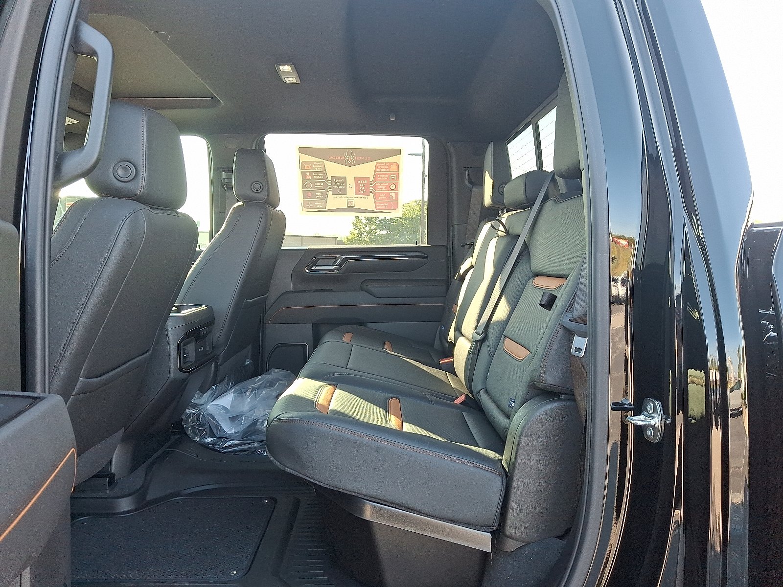 2025 GMC Sierra 2500HD AT4 - Photo 12