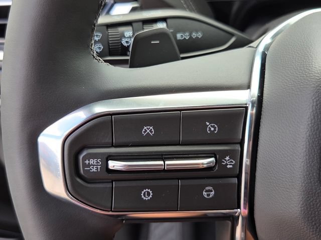 2026 GMC Yukon Denali - Photo 17