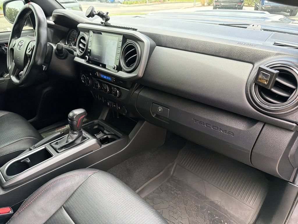 2022 Toyota Tacoma TRD Pro - Photo 19