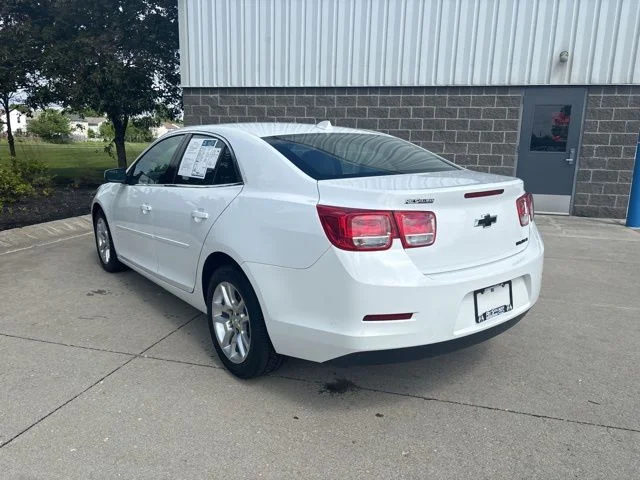 Used 2014 Summit White Chevrolet LT image 8