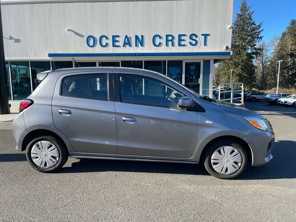 2022 Mitsubishi Mirage ES CVT's photo
