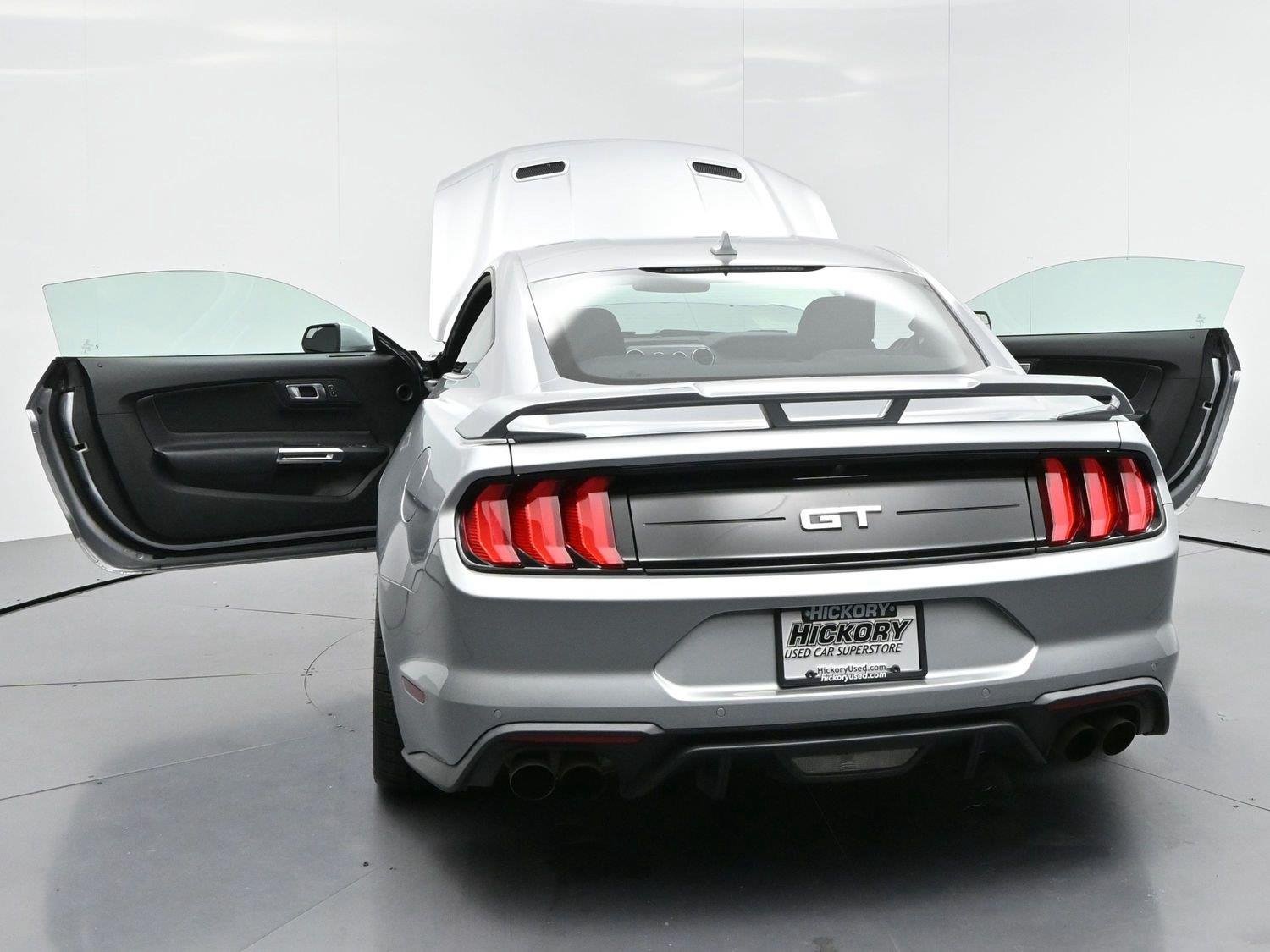 Used 2020 Iconic Silver Ford GT image 38