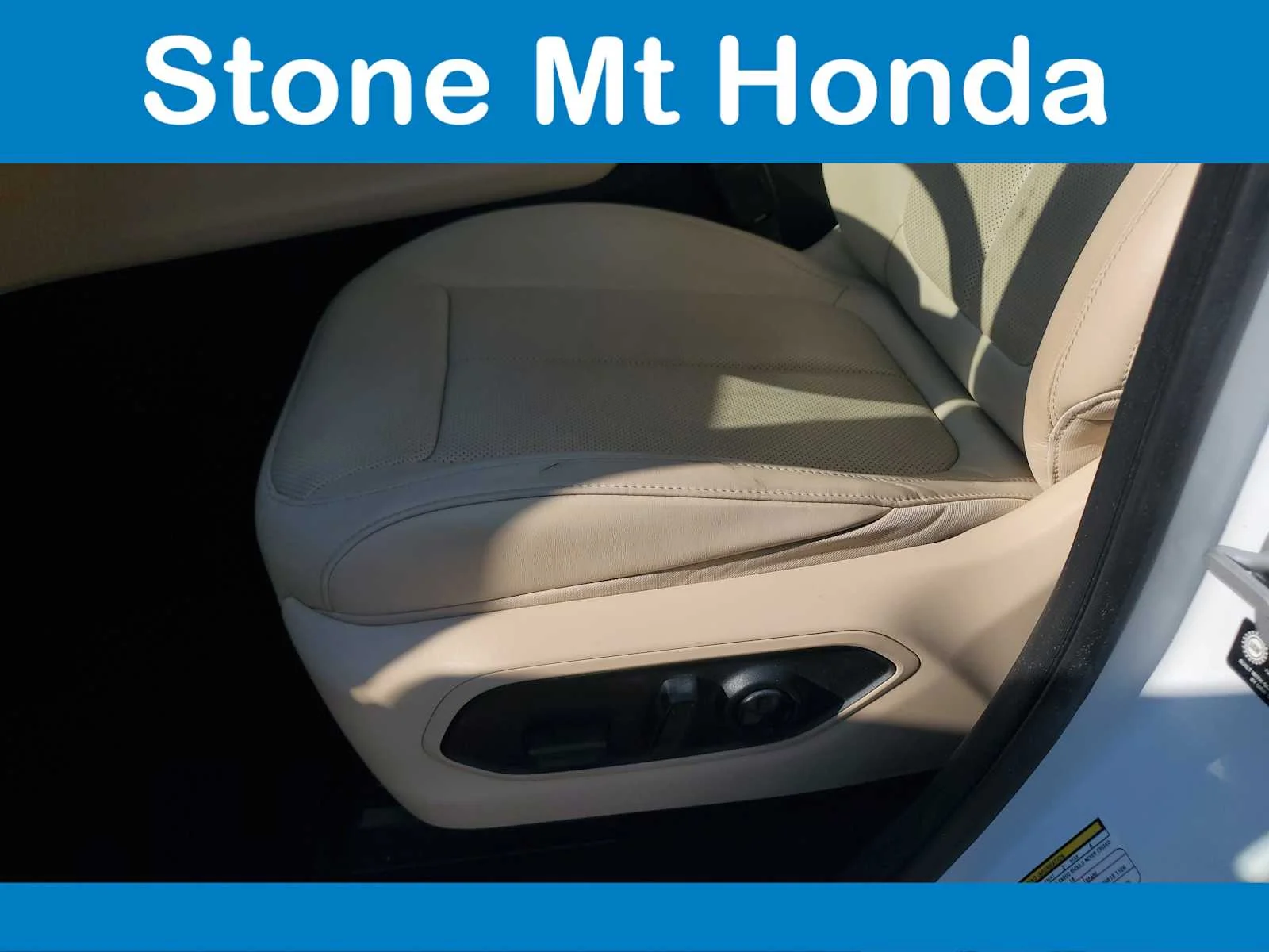 Used 2021 Bright White Clearcoat Jeep Limited image 21