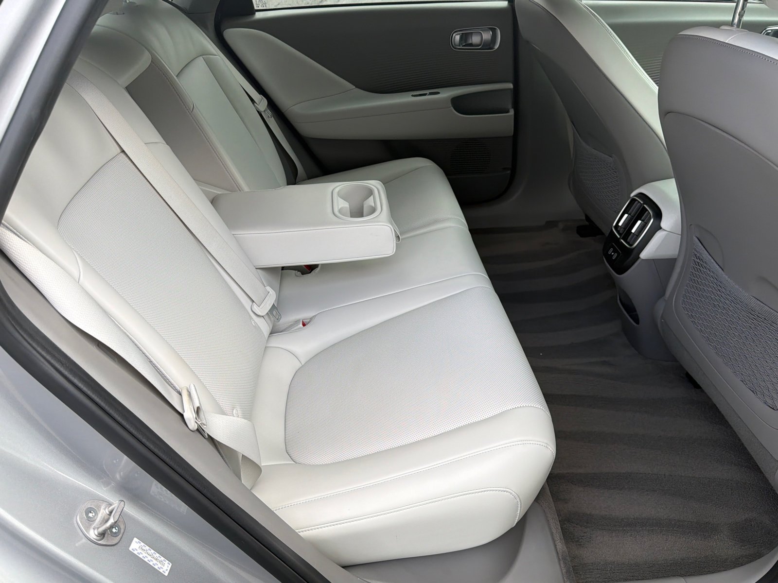 Certified Used 2024 Curated Silver Hyundai SEL image 15