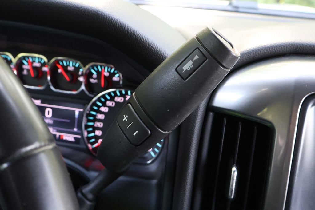 2018 Chevrolet Silverado 1500 LT - Photo 24