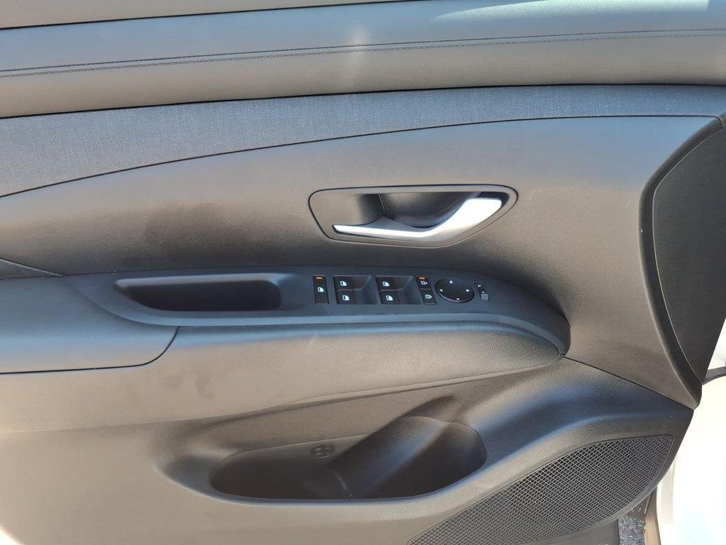 2025 Hyundai Tucson SEL Convenience - Photo 15