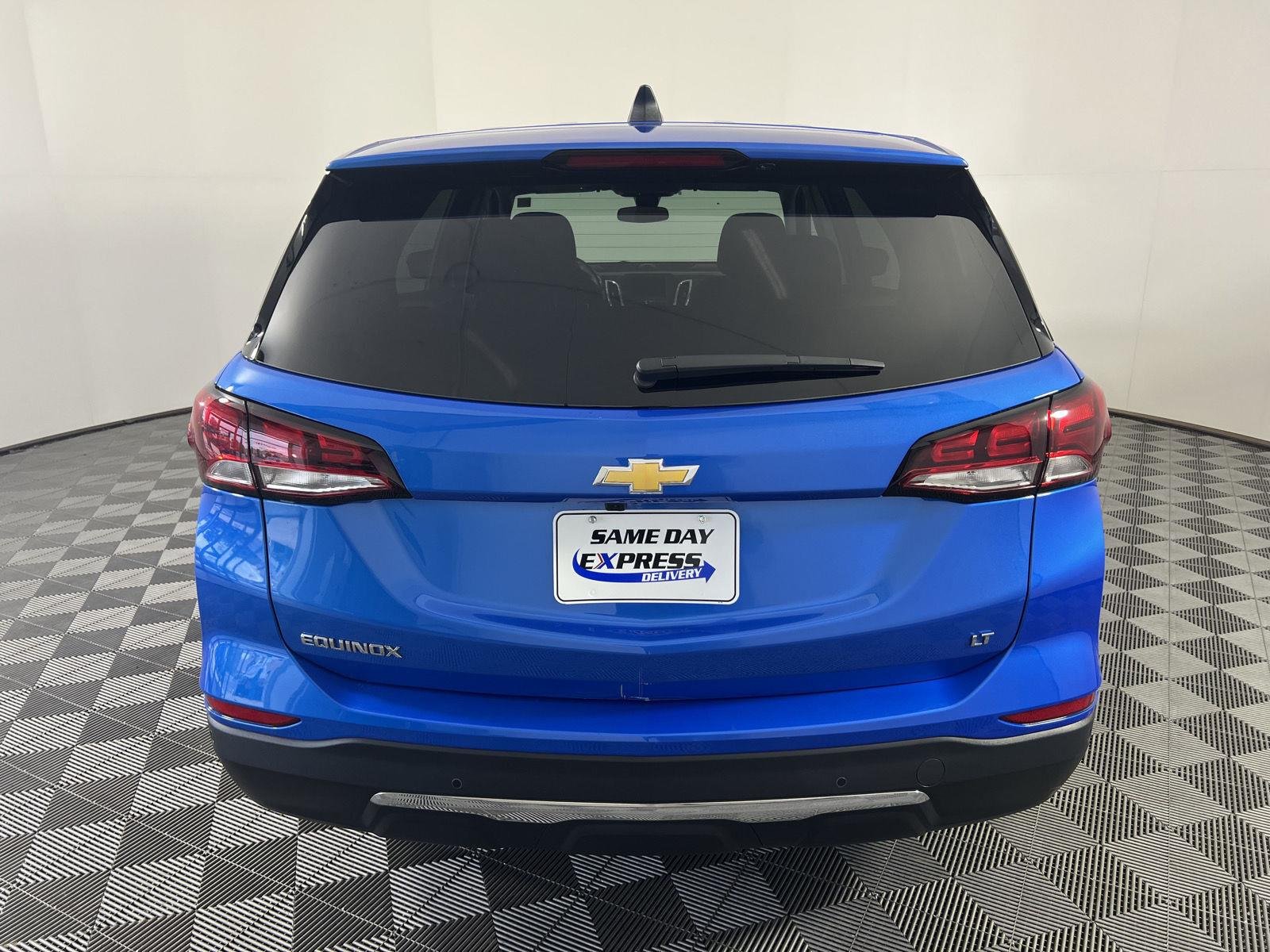 Used 2024 Riptide Blue Metallic Chevrolet LT image 21