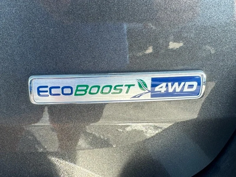 Used 2020 Magnetic Metallic Ford XLT image 5