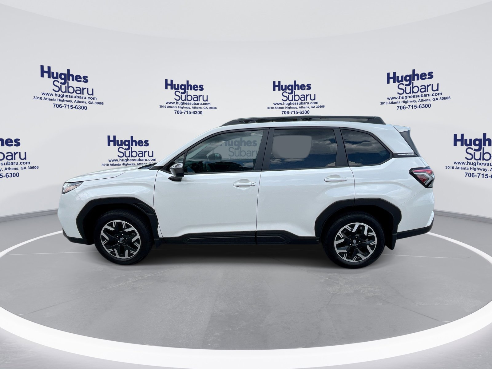 2025 Subaru Forester Premium's photo