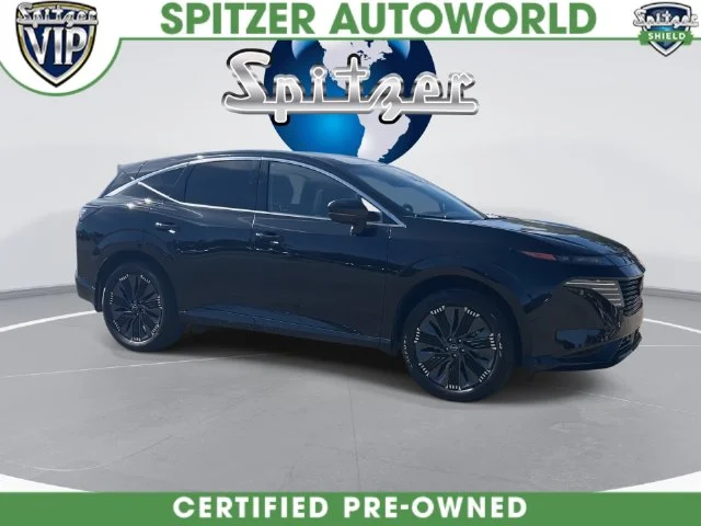 Certified Used 2025 Black Nissan Platinum image 2