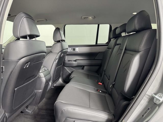 Used 2025 Gray Hyundai SEL image 32