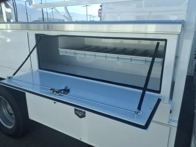 New 2026 Summit White GMC Pro image 10