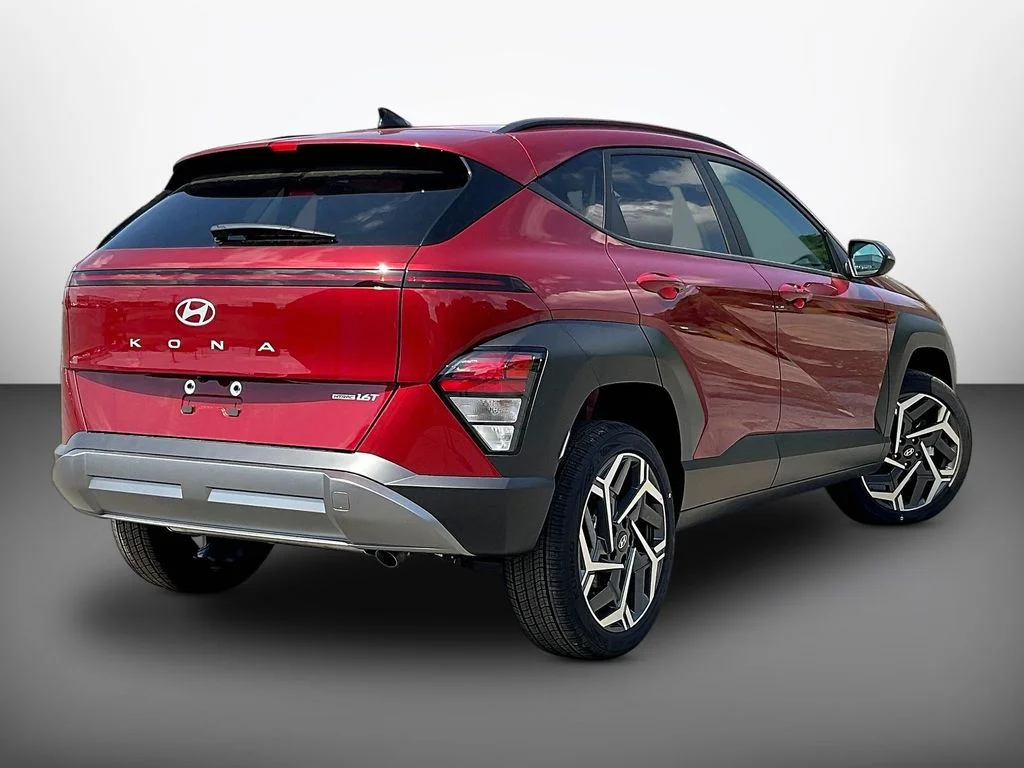 New 2026 Red Hyundai SEL Premium image 15