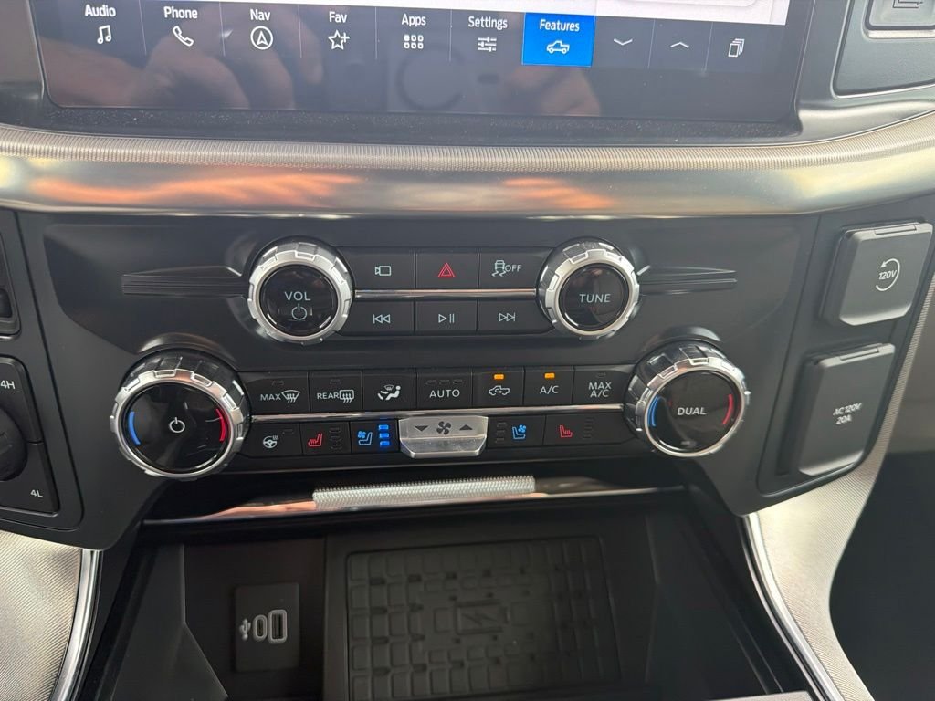 Used 2025 White Ford Platinum image 14
