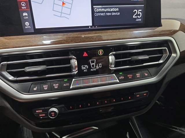 Used 2022 Black Sapphire Metallic BMW xDrive30i image 24