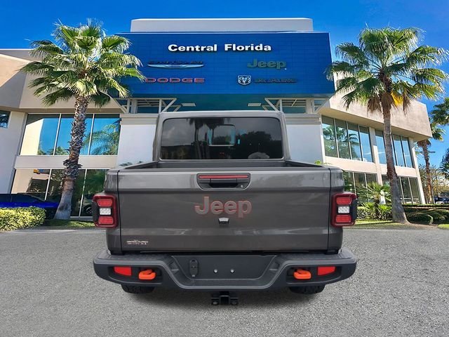 New 2026 Granite Crystal Metallic Clear-Coat Exterior Paint Jeep Mojave image 6