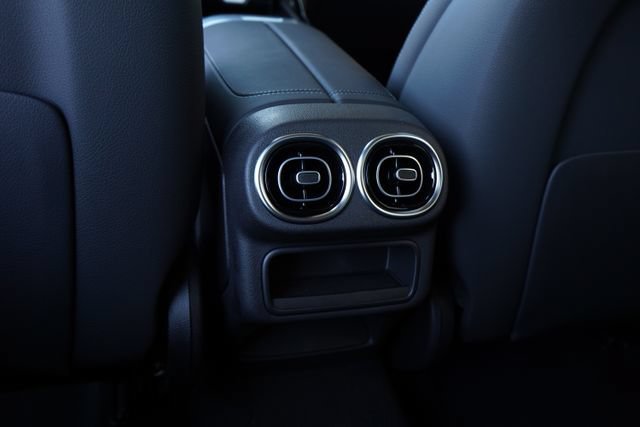 New 2026 Black Mercedes-Benz GLC 300 image 55
