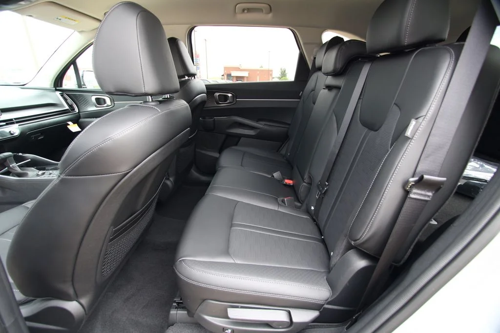 New 2026 Gray Kia S image 7