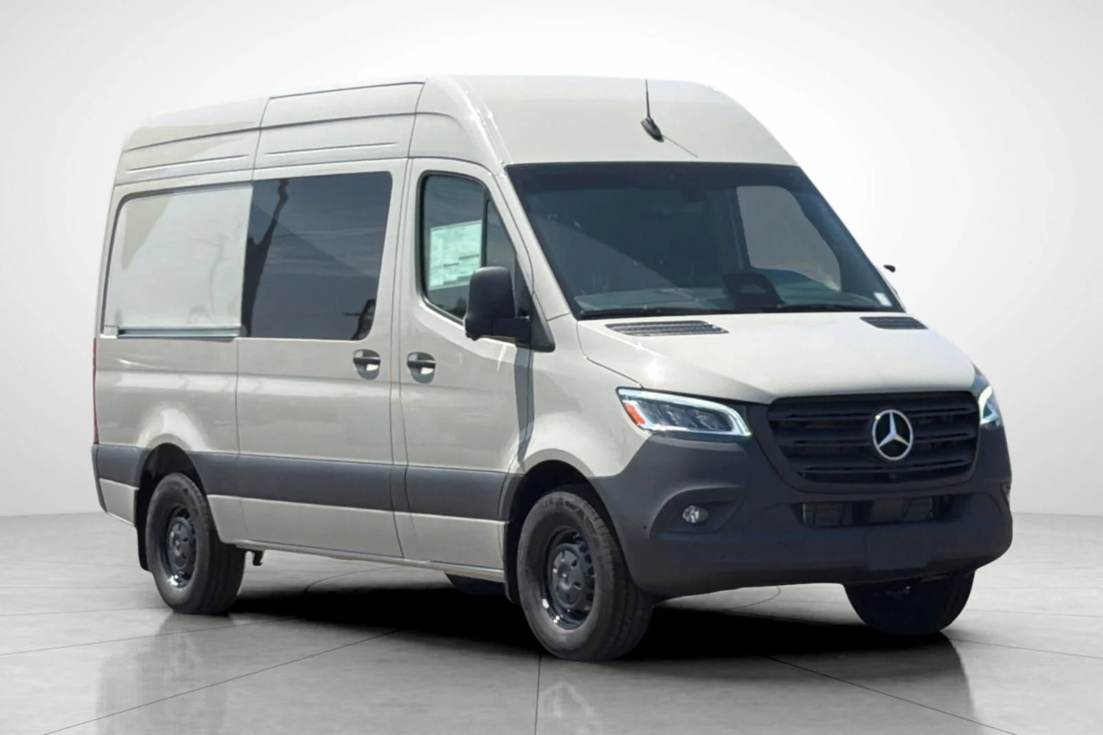 New 2026 Gray Mercedes-Benz Crew 144 WB image 25