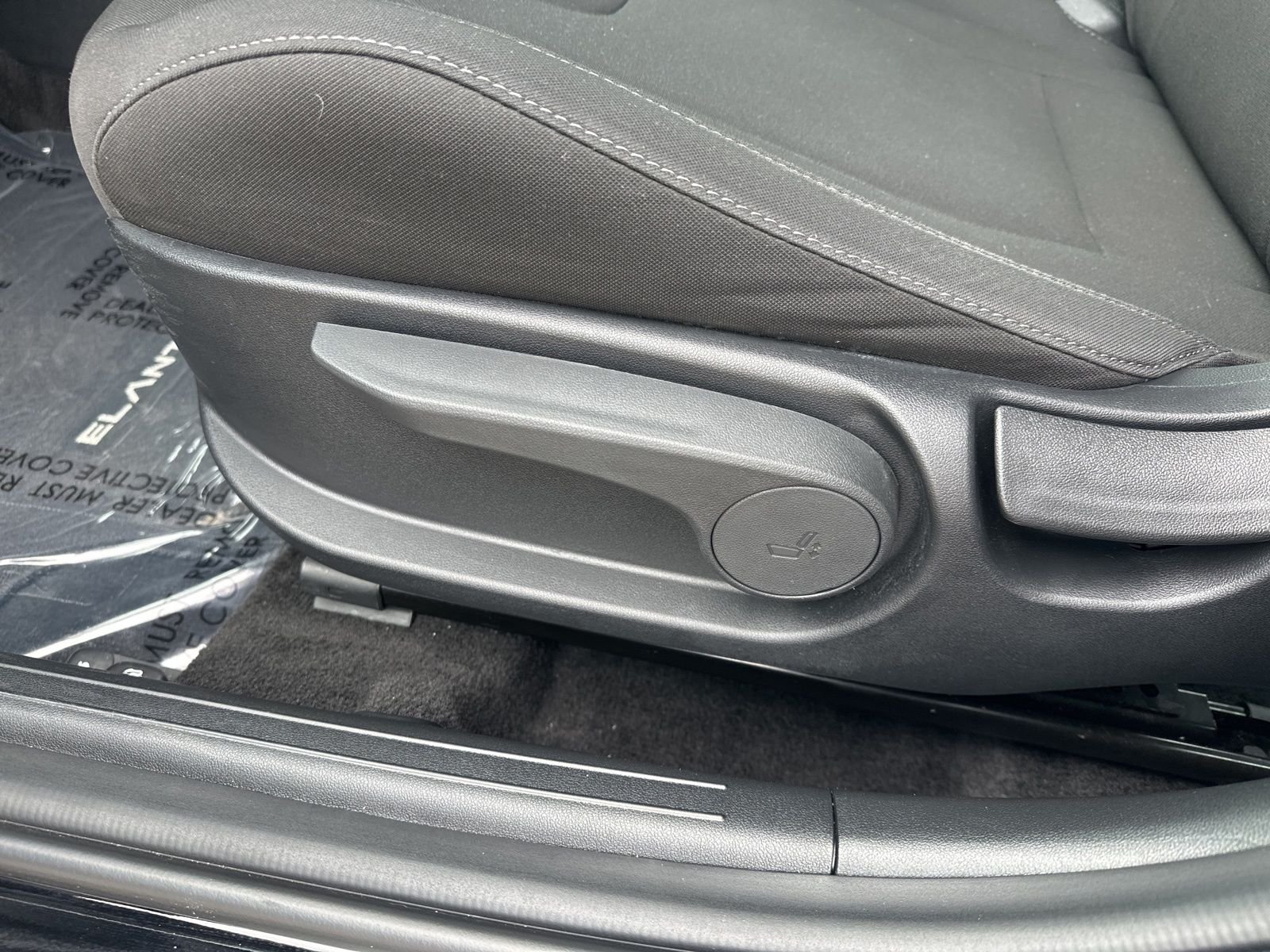 Certified Used 2023 Black Hyundai SEL image 11