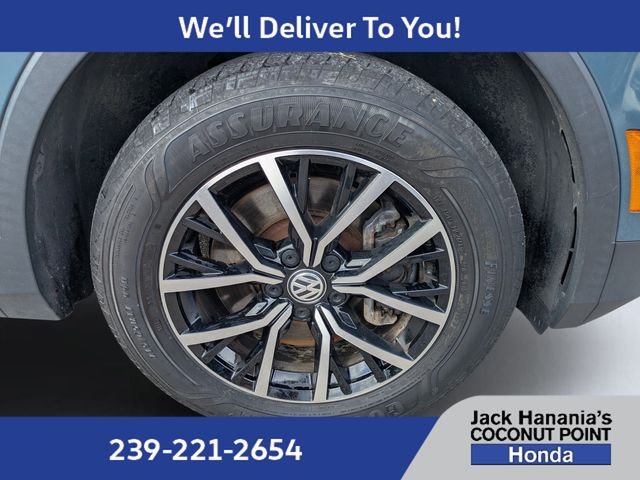 Used 2021 Blue Volkswagen 2.0T SE image 10