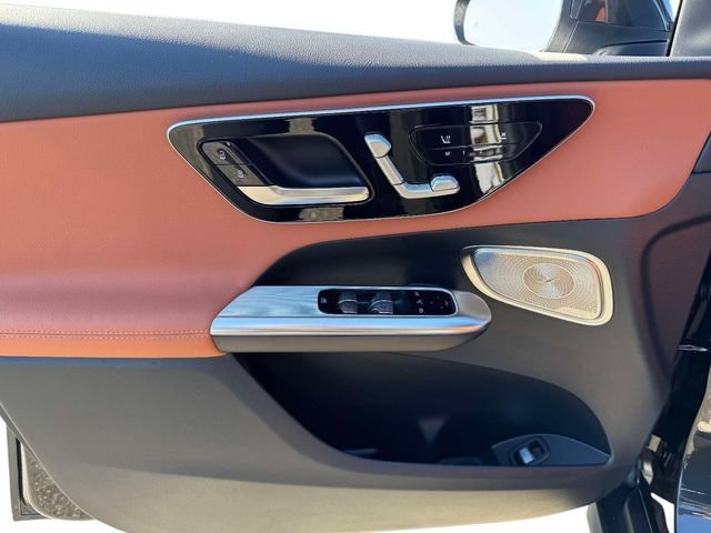 New 2026 Graphite Grey Metallic Mercedes-Benz GLC 300 image 15