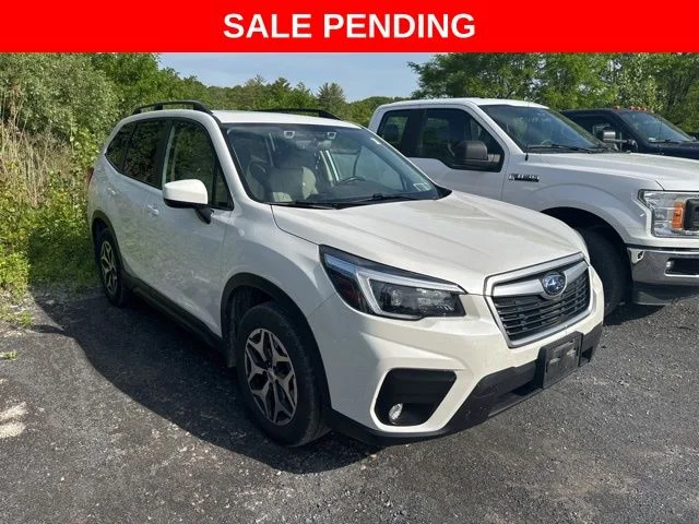 2021 Subaru Forester Premium's photo