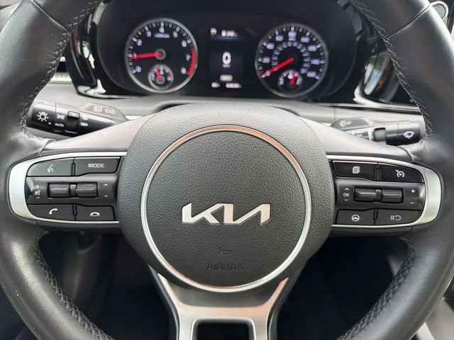 Used 2022 Gray Kia GT-Line image 29