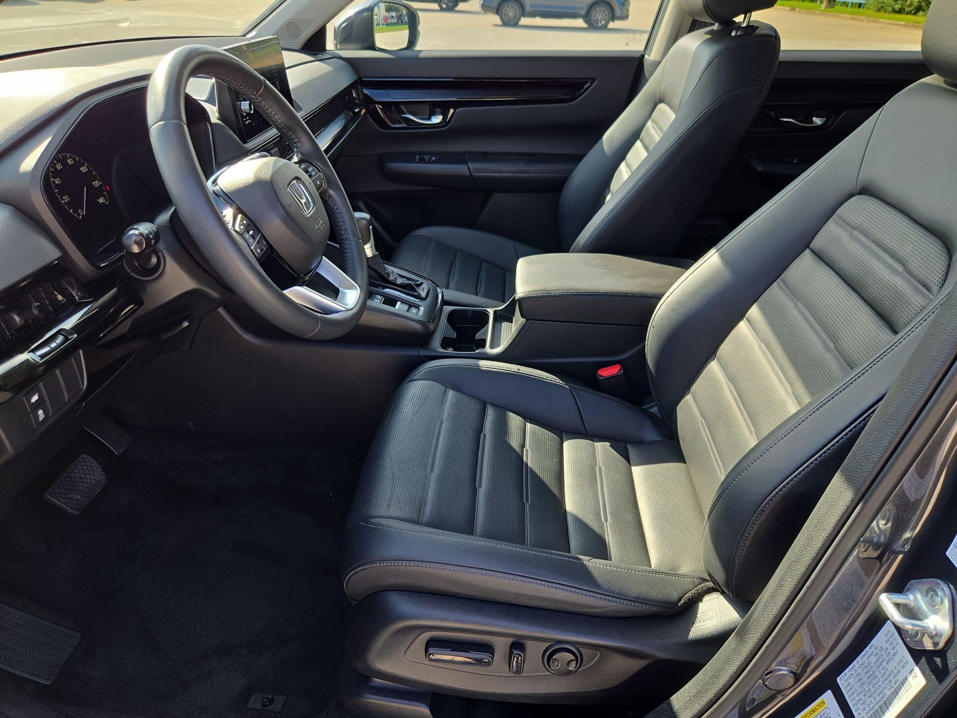 2025 Honda CR-V EX-L - Photo 14